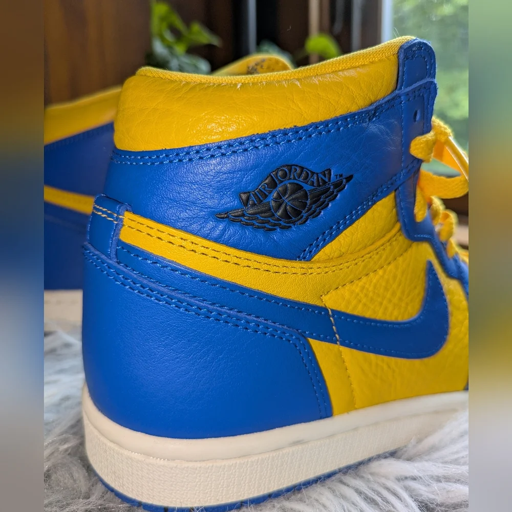 Jordan 1 Retro High OG “Reverse Laney” Size US 6.5 Women/EUR 37.5 Yellow Blue - Picture 2 of 6